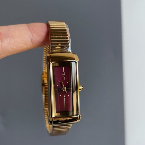 Women’s Retro Watch