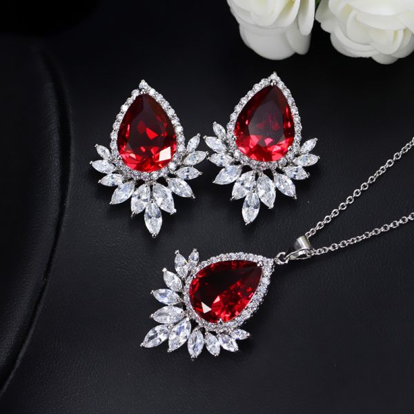 Bridal Round Jewelry Set