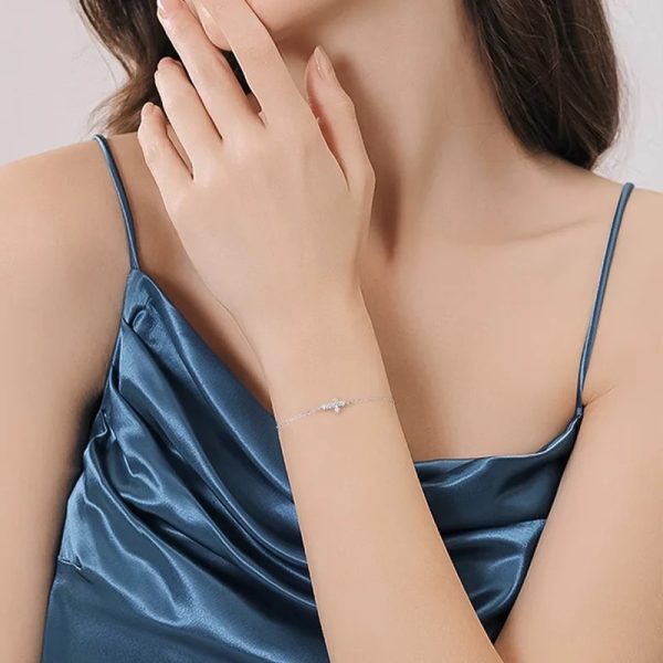 Cross Diamond Cut Necklace