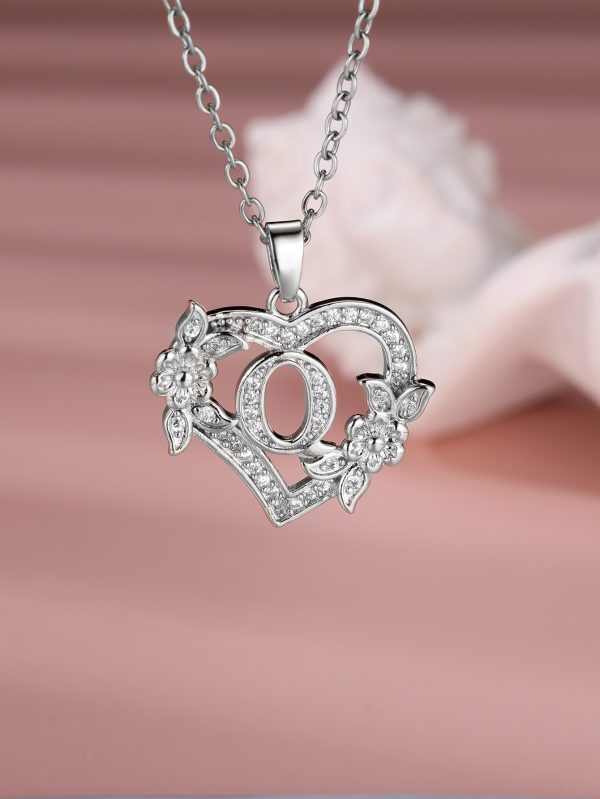 89bf132e-7673-42e0-88e2-09dcf3c49f95.jpg Heart Alphabet Necklace