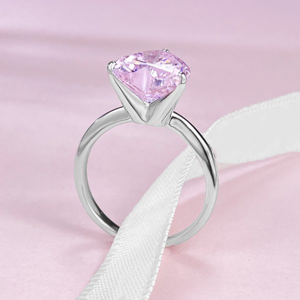 Elegant Heart Shaped Ring
