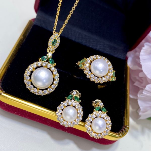 Fresh Water Pearl Set