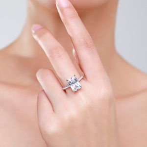 O1CN01N7S6nN1o5HW1QMjbF_4293315173-0-cib.jpg Square Diamond Ring