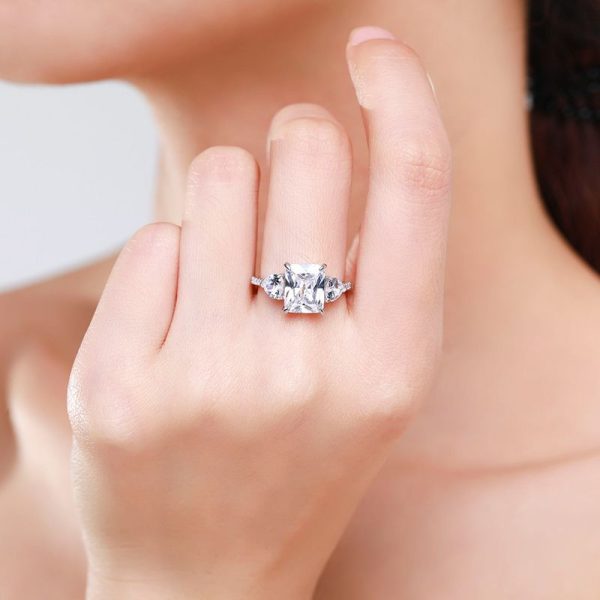 Side Hearts Ring