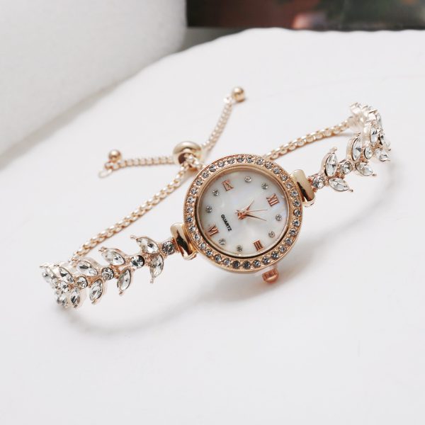 Women’s Wing Watch