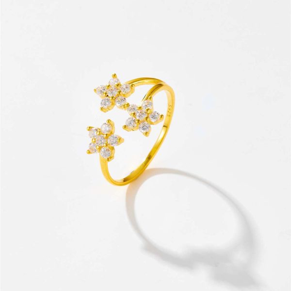 Minimalist Flower Ring