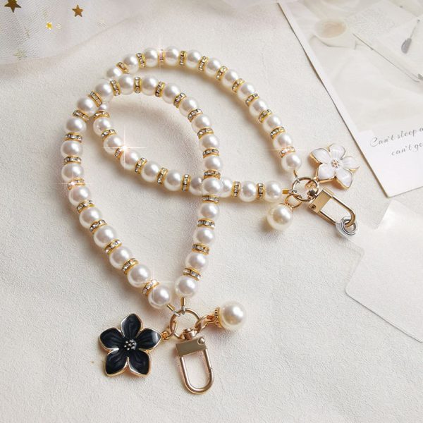 Pearl Pendant & Flower Keychain