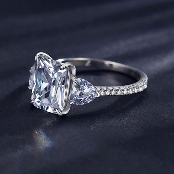 Side Hearts Ring