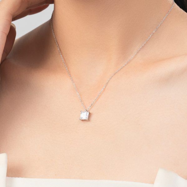 Square Zircon Necklace