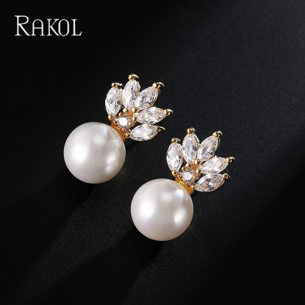 03d466c7-d5d9-4e3e-be86-24a77fd44c5f.jpg Simple Pearl Stud Earrings