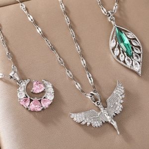1cf6aa0c-ad7f-4d0a-aa94-da0c9c4376c2.jpg Dream Moon Wing Necklace