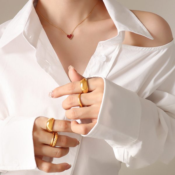 65ac0520-71ca-4d43-9ce3-028cad9266dc.jpg Umi Necklace