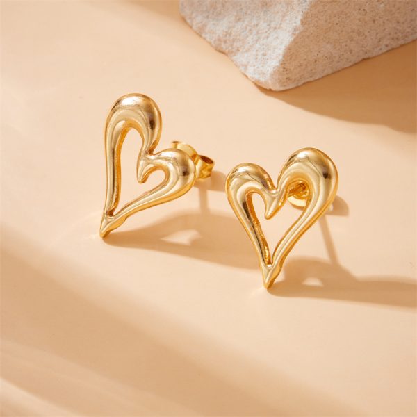 Amore Earrings