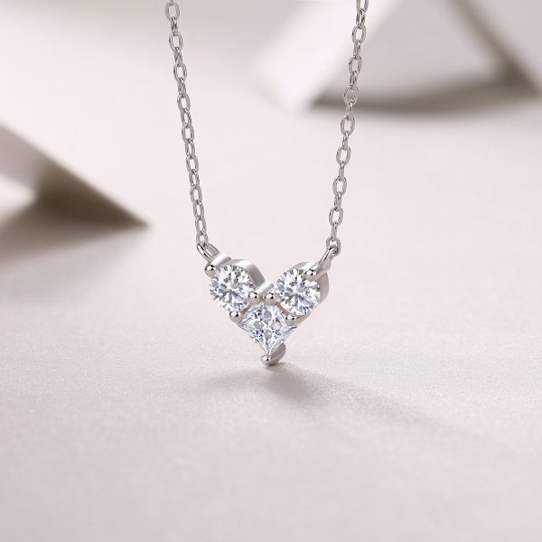 Heart Pendant Moissanite Necklace