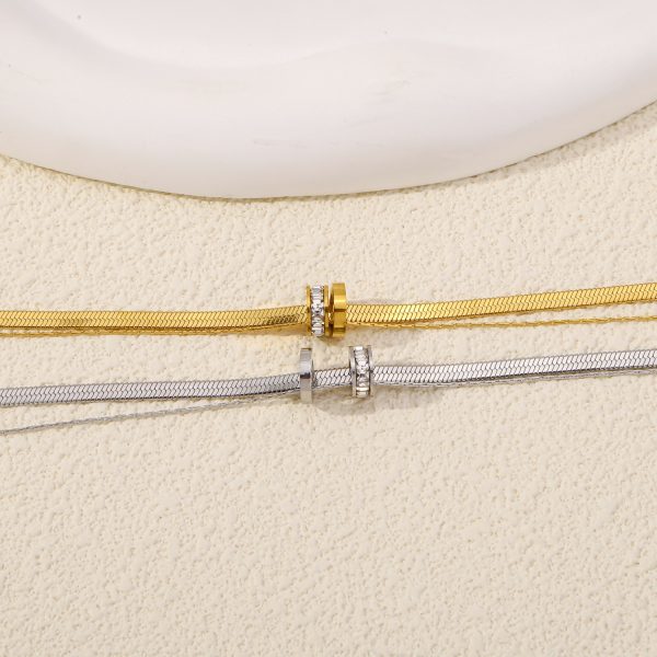 O1CN01TWOmfw1xKFCcxZyOT_2214004896424-0-cib.jpg Luck Bringer Necklace