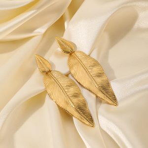 O1CN01fbQl1U1oXE3RUKbGd_2217584305234-0-cib.jpg Leaf Metal Earrings