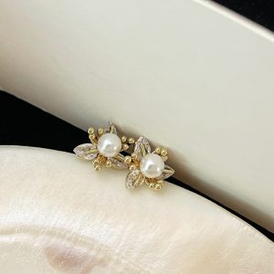 Pearl Flower Earrings