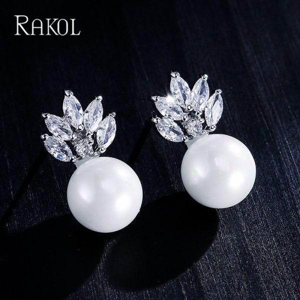 e3965995-292b-4fdc-a8fd-ddfd2f0e9abb.jpg Simple Pearl Stud Earrings