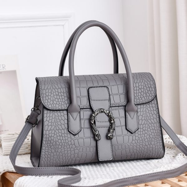 Yavanna Leather Bag
