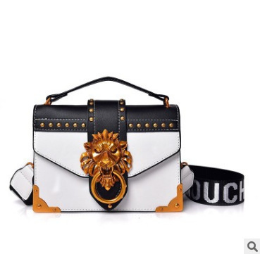 Vina Lioness Bag