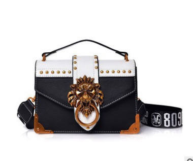 Vina Lioness Bag