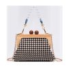 Quintessa Clutch