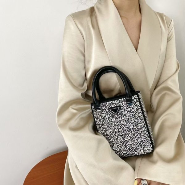 Yalina Rhinestone Bag