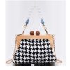 Quintessa Clutch