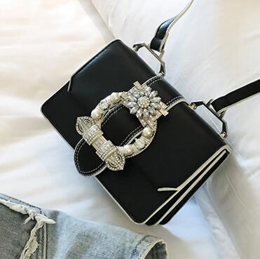 Vienna Lock Bag
