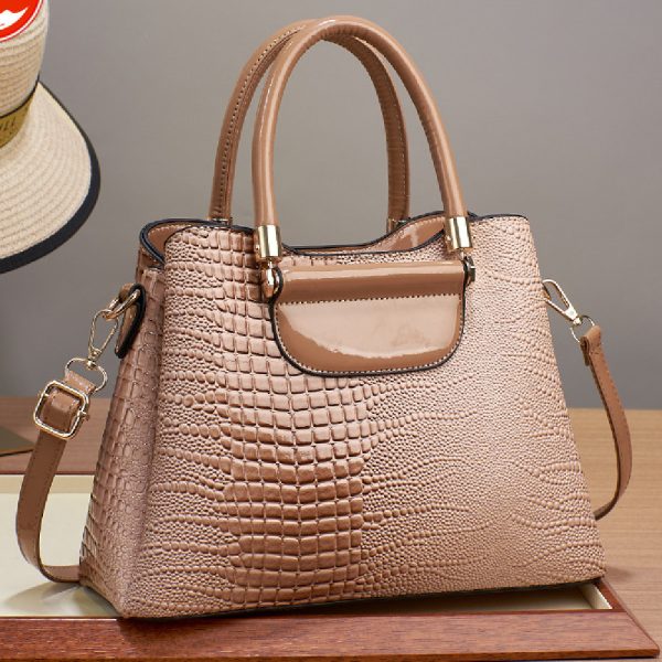 Yoanna Leather Bag