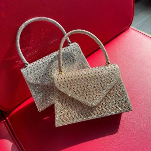 Vera Clutch