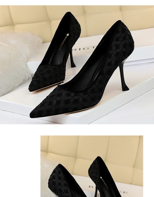 Patricia Heels