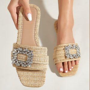 Dakota Flat Sandals