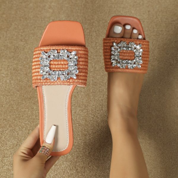 Dakota Flat Sandals
