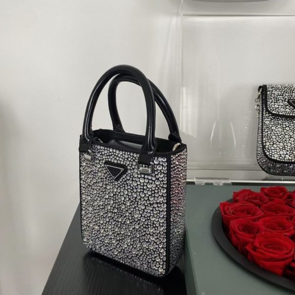 Yalina Rhinestone Bag