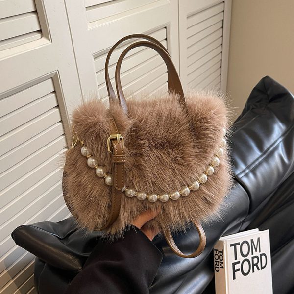 Krystal Fur Pearl Bag