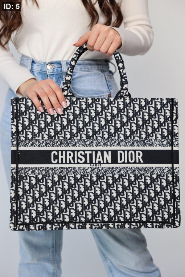 05  Dior Tote Bag - Navy Logo