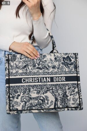 05  Dior Tote Bag - Navy Print